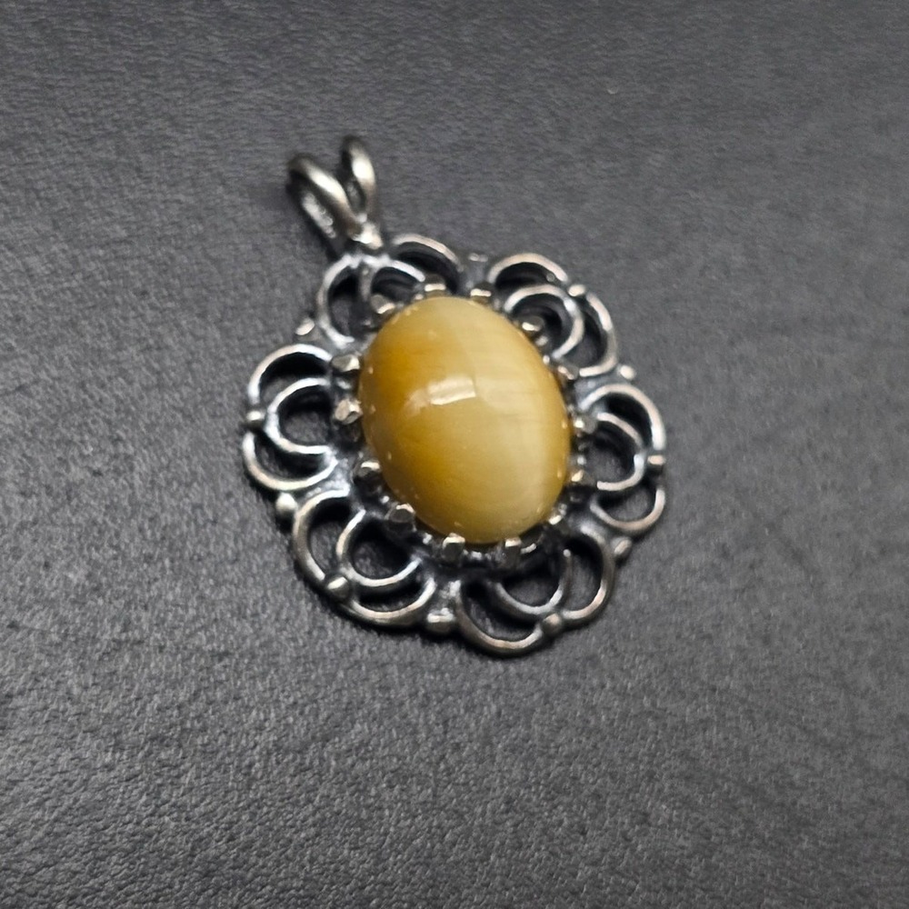 Sterling Silver Brown Cat's Eye Pendant Oval Filigree Scroll Open Work